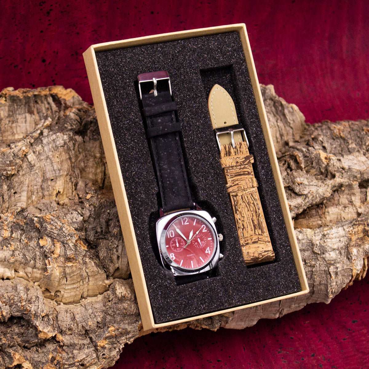 Matt black and crackled natural cork watch WA-172-BOX-F