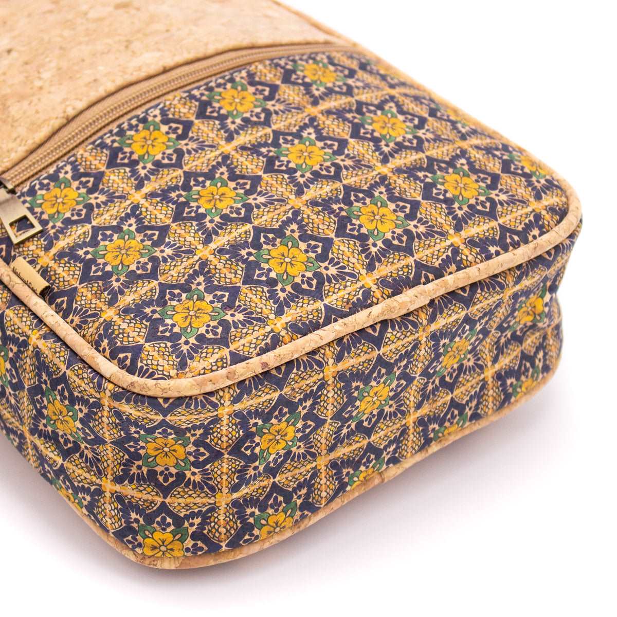 Pretty printed women backpack  BAG-627-AB