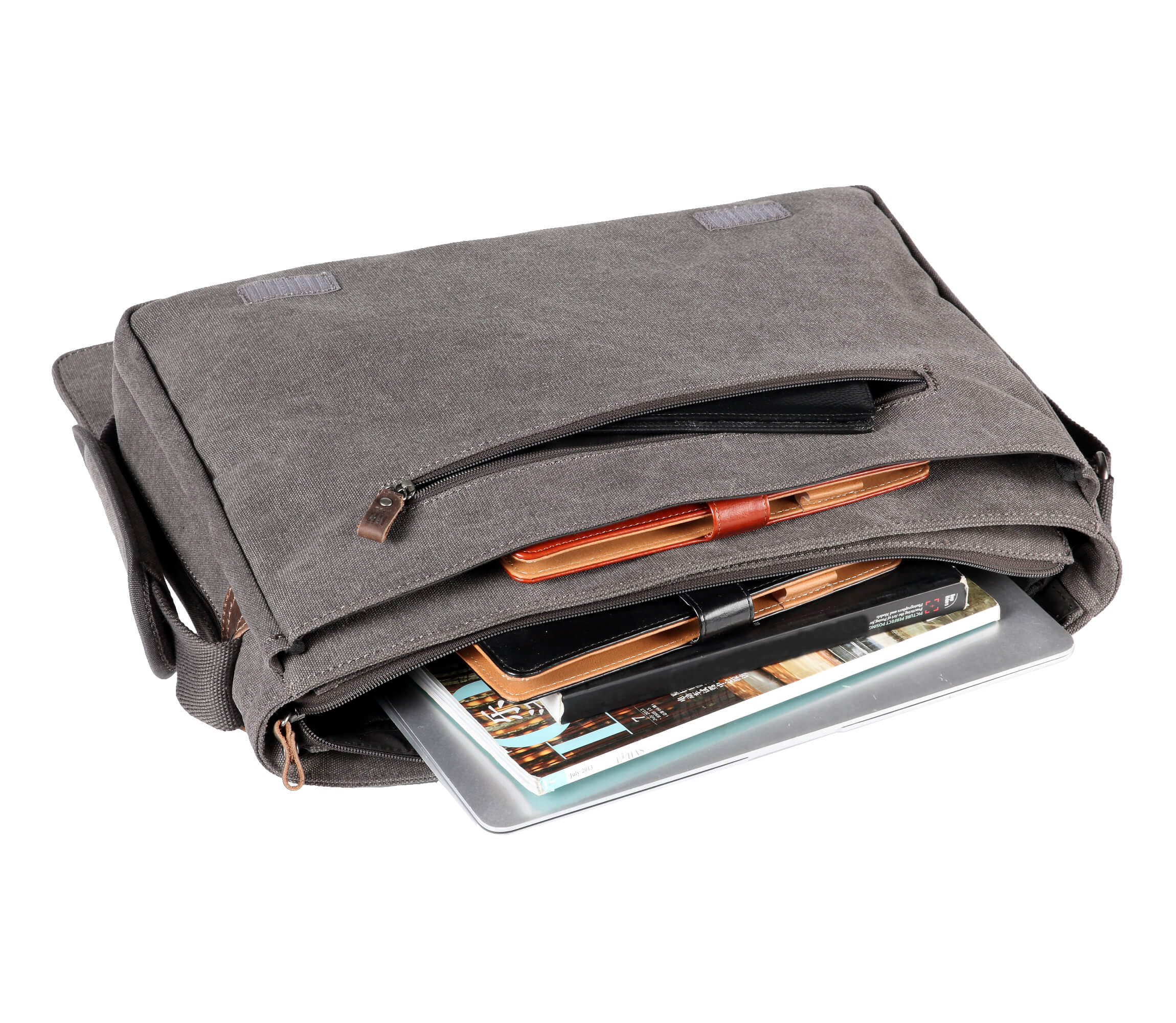 TRP0371 Troop London Classic Canvas Laptop Large Messenger Bag - 18'' Diagonally